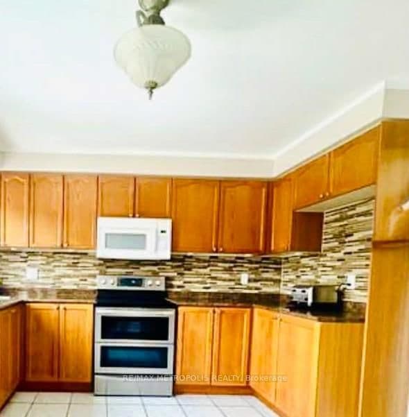 1100 Begley Street, Unit 32 thumbnail 13