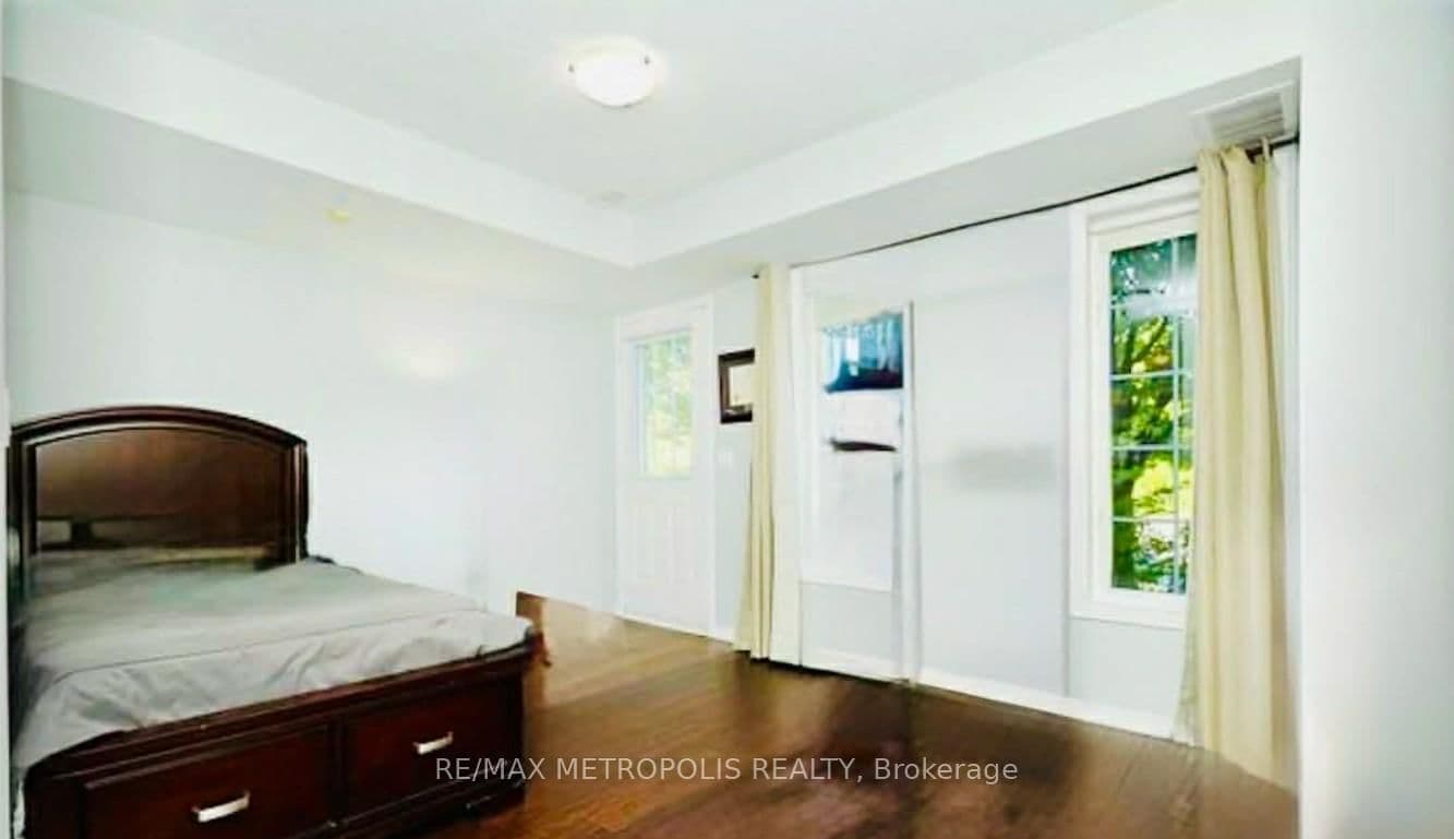 1100 Begley Street, Unit 32 thumbnail 7