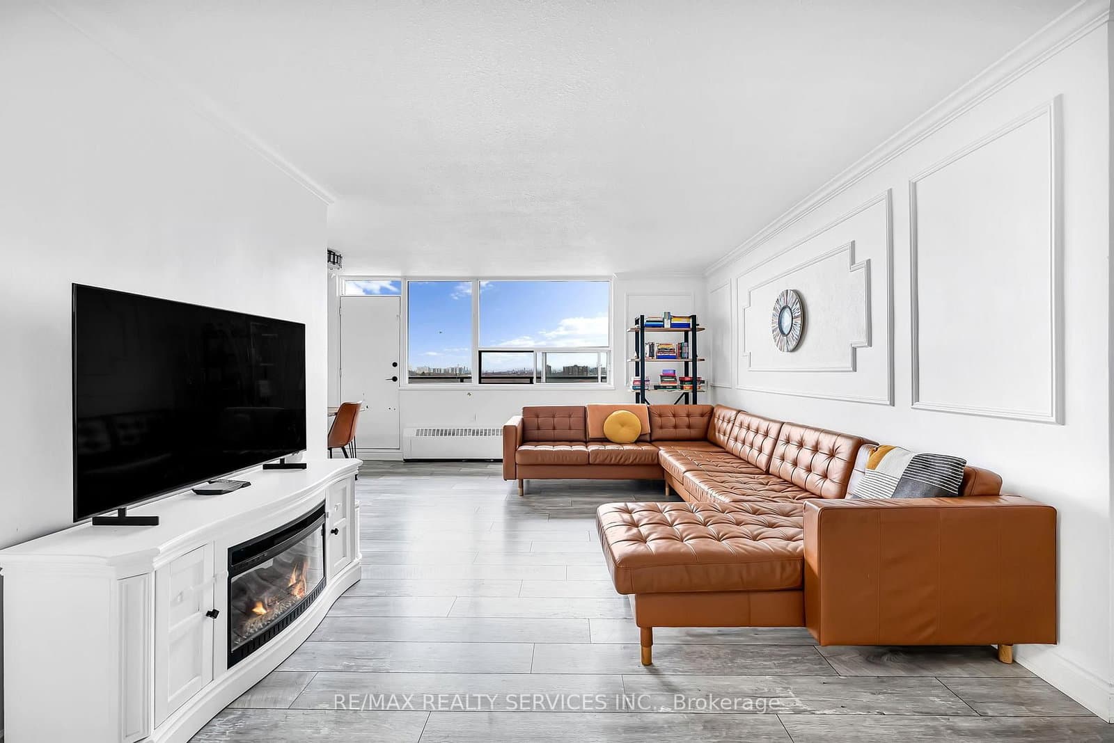 180 Markham Road, Unit 1701 thumbnail 14