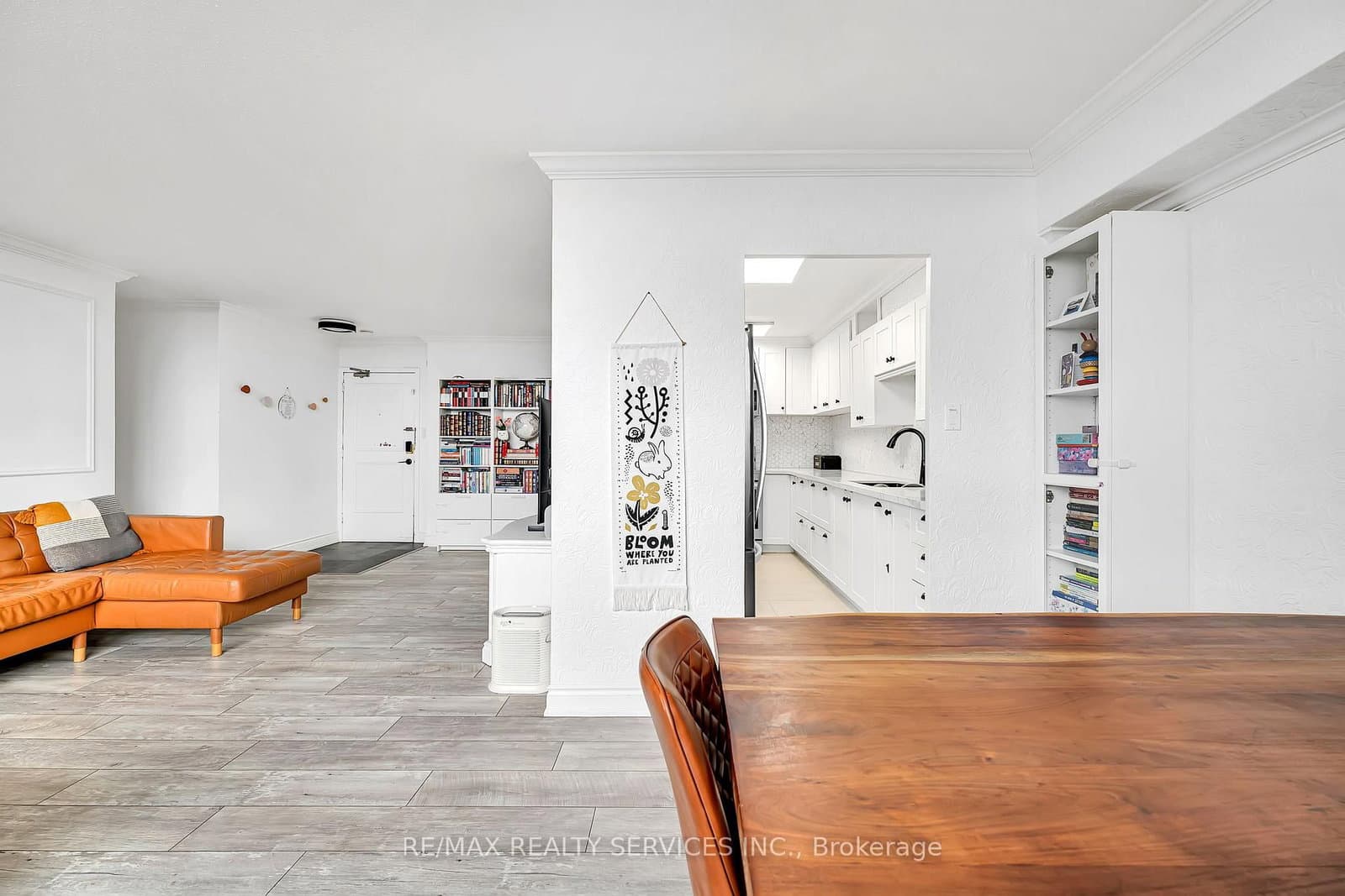 180 Markham Road, Unit 1701 thumbnail 17