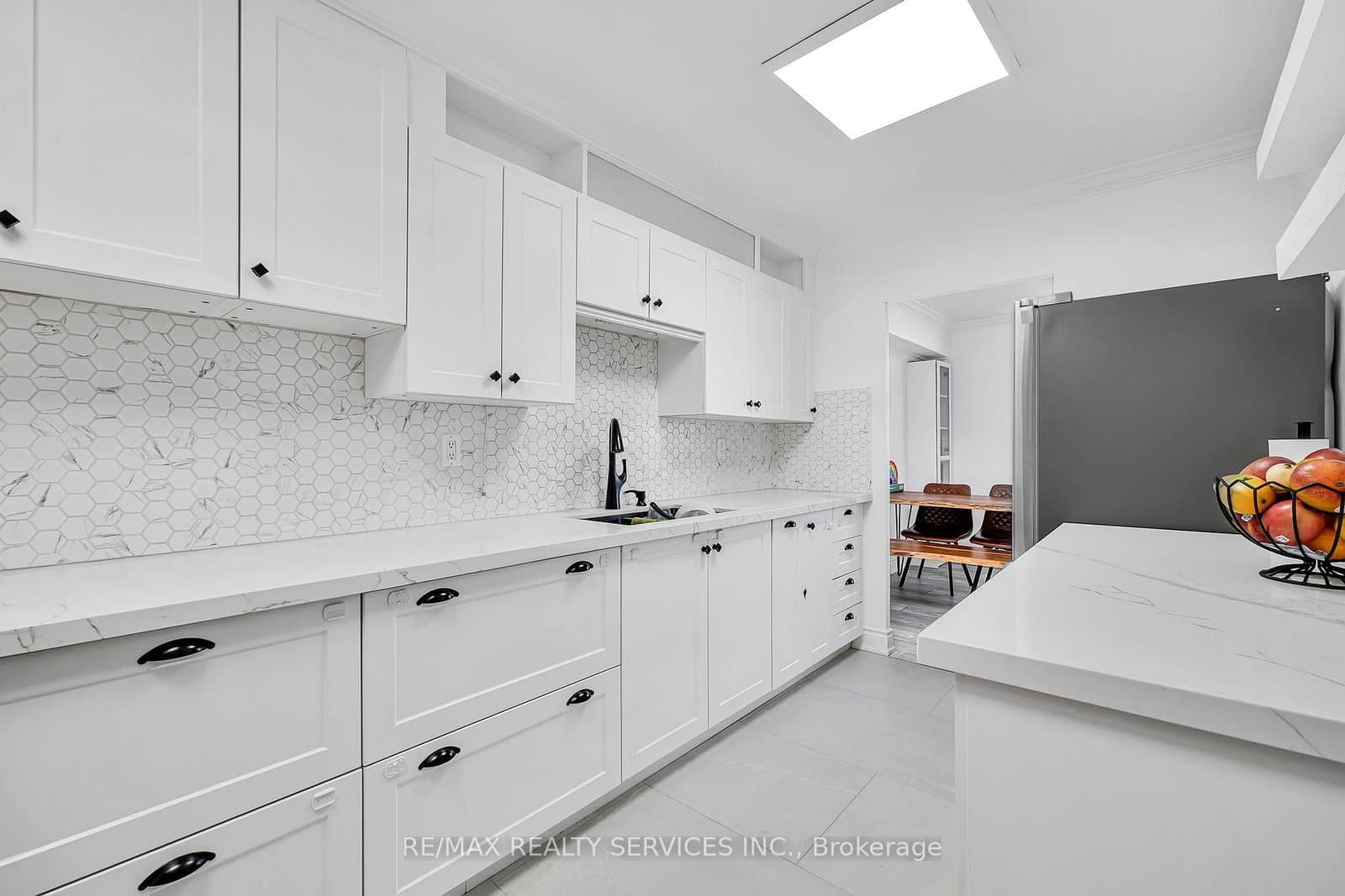 180 Markham Road, Unit 1701 thumbnail 21