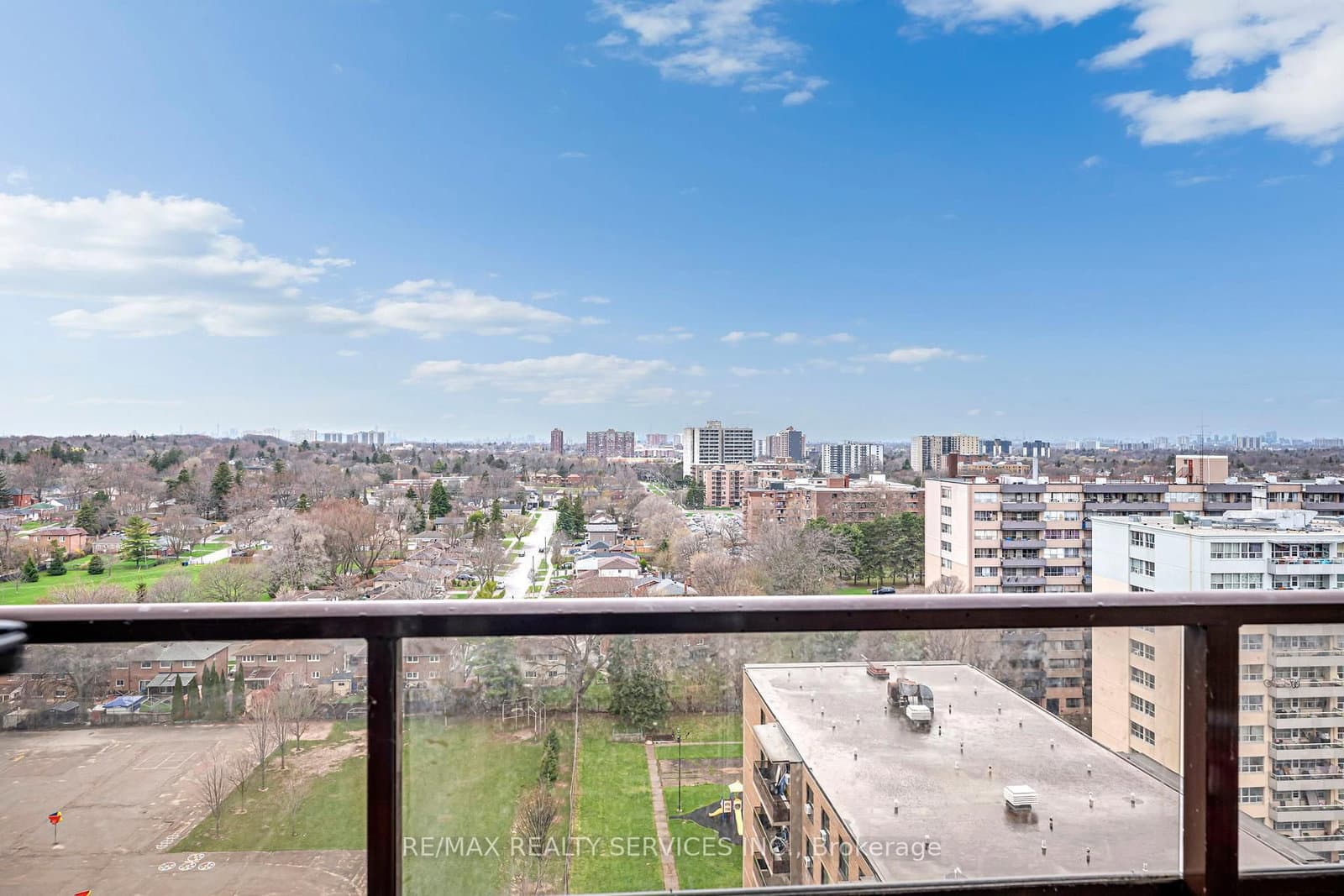 180 Markham Road, Unit 1701 thumbnail 25