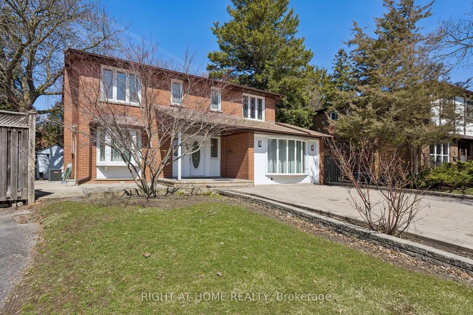 46 Tidefall Drive - Image 1