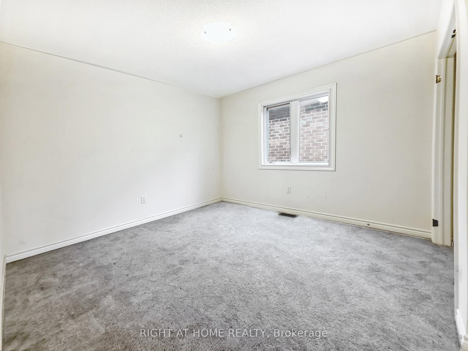219 Fleetwood Drive thumbnail 14