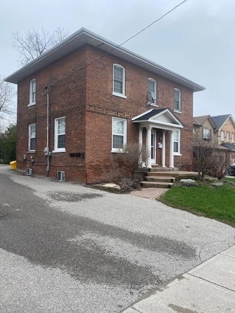 102-B Queen Street - Image 1