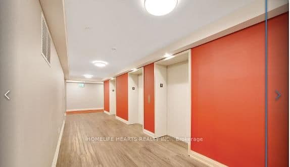 20 Meadowglen Place E, Unit 822 thumbnail 32