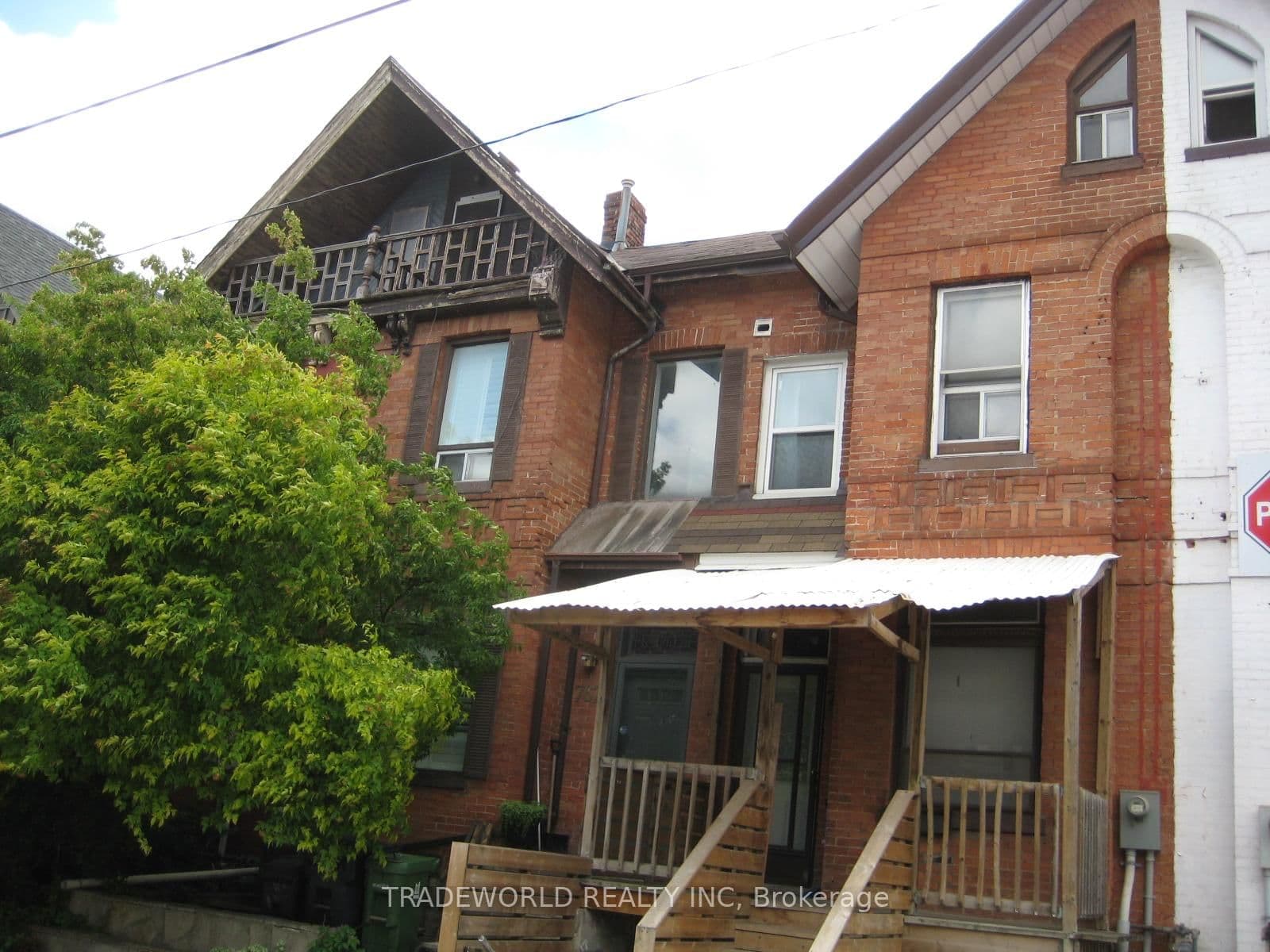765 Gerrard Street E, Unit Lower - Image 1
