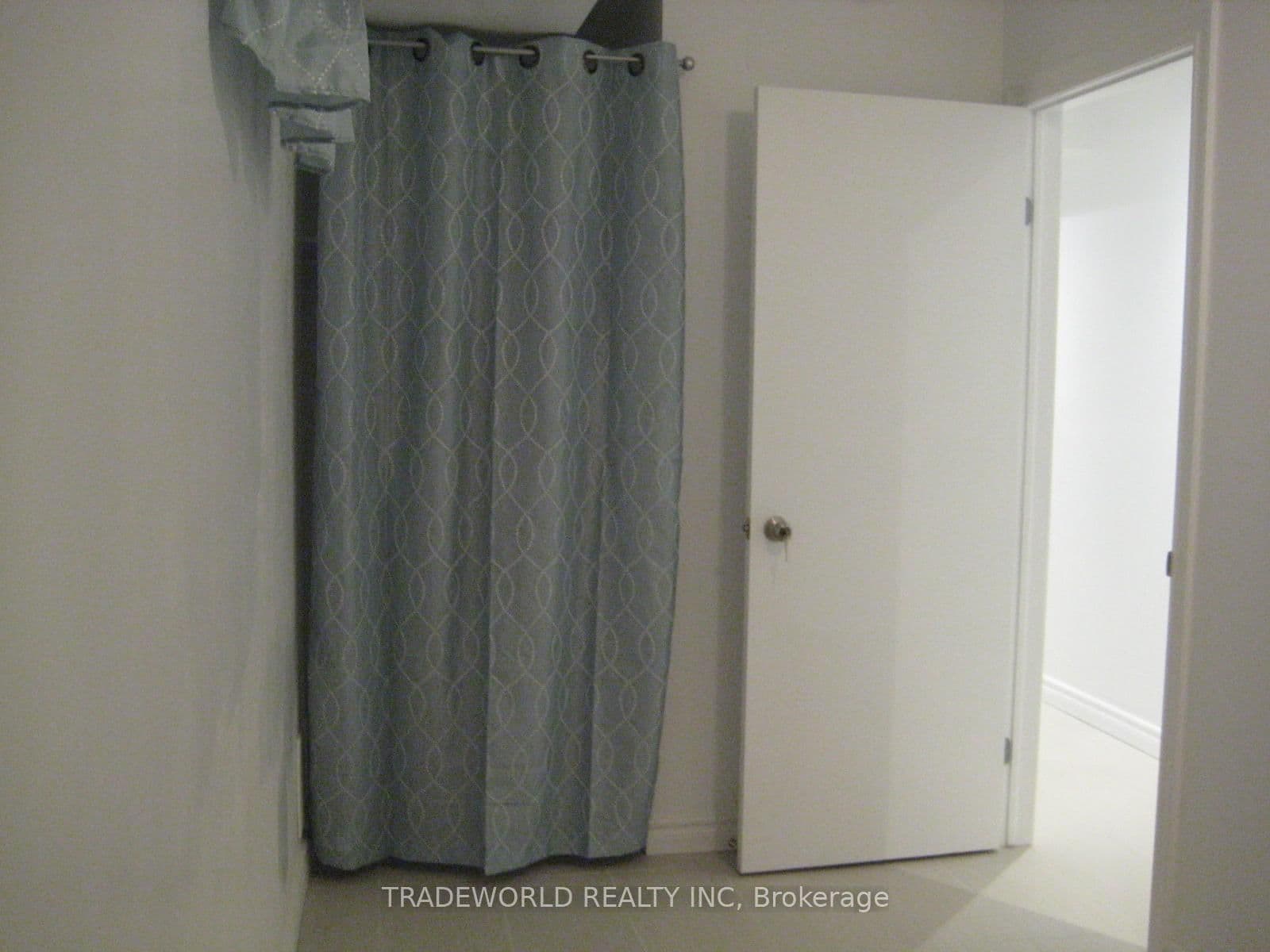 765 Gerrard Street E, Unit Lower thumbnail 11