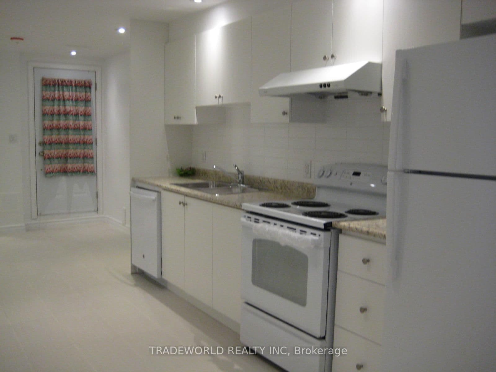 765 Gerrard Street E, Unit Lower thumbnail 13