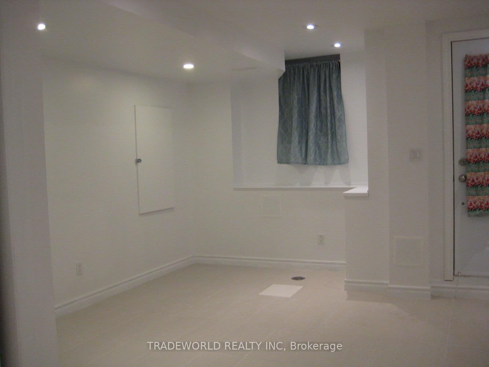 765 Gerrard Street E, Unit Lower thumbnail 4