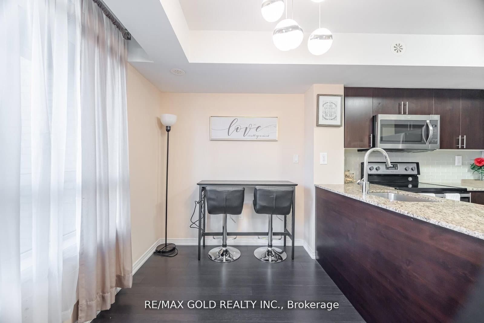 80 Orchid Place E, Unit 317 thumbnail 11