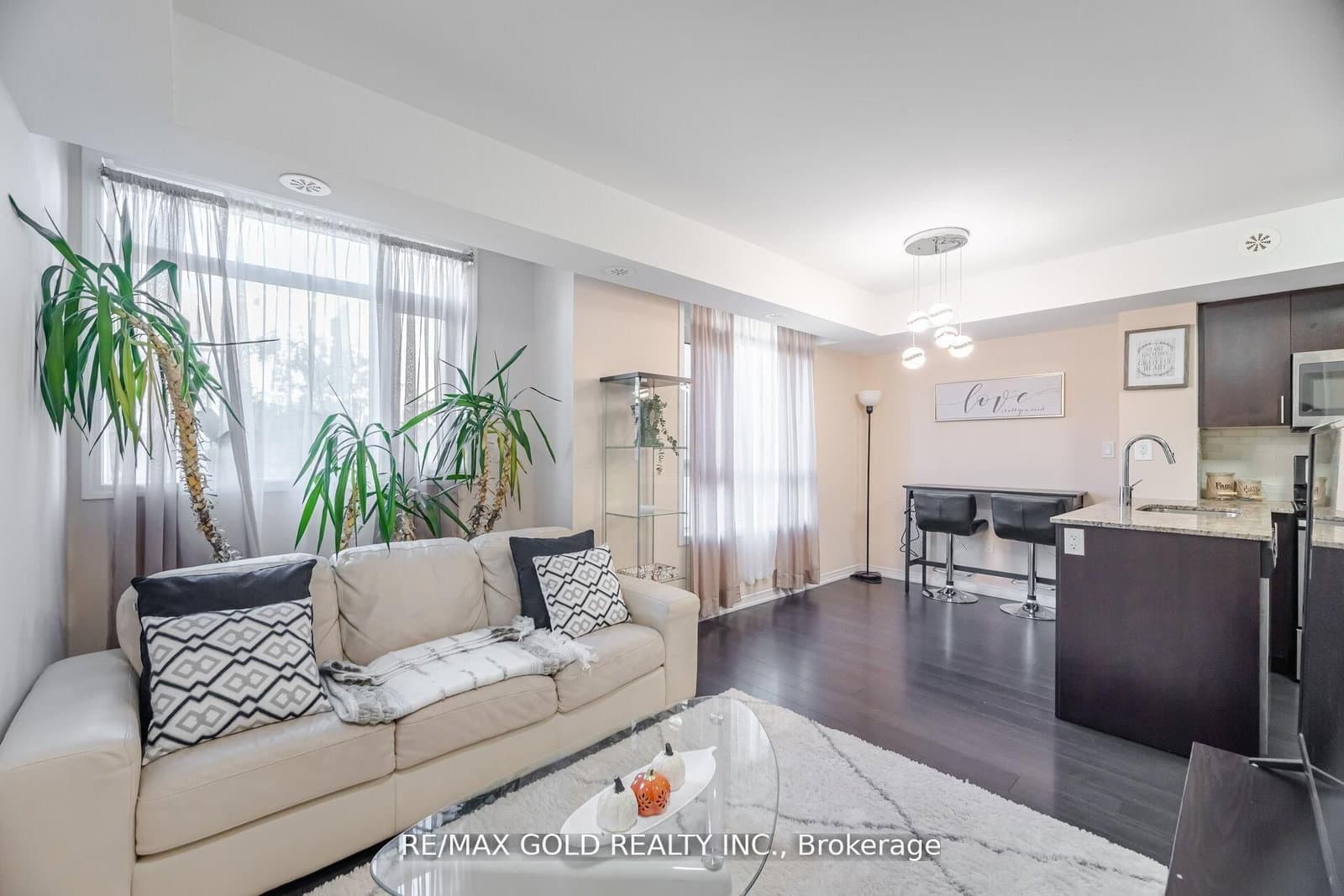 80 Orchid Place E, Unit 317 thumbnail 14