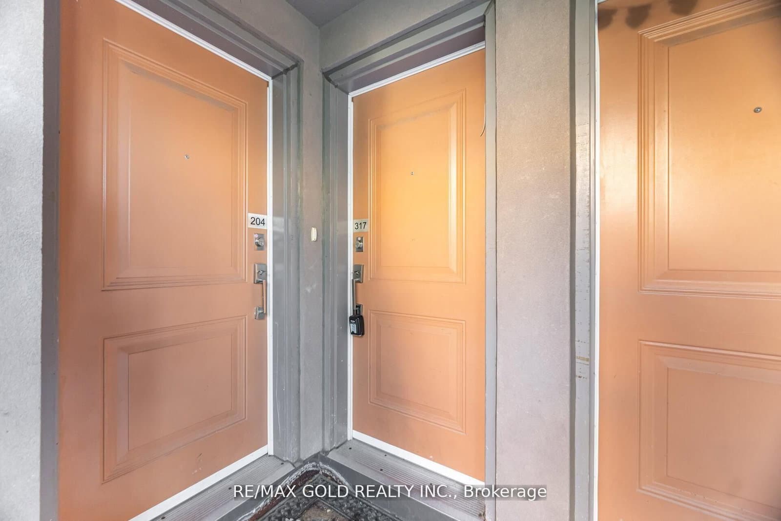 80 Orchid Place E, Unit 317 thumbnail 4
