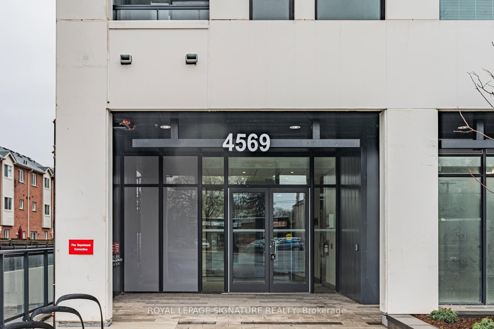 4569 Kingston Road, Unit 101 thumbnail 19