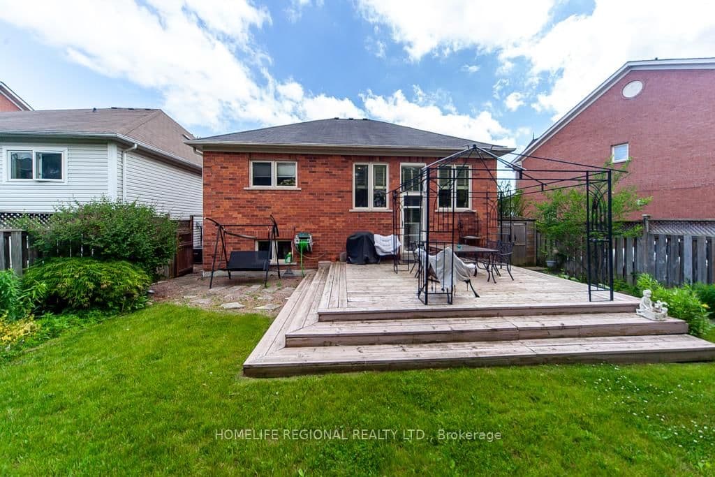 20 Rosemarie Crescent thumbnail 22