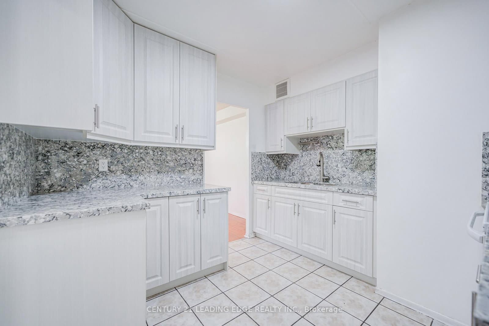 207 Galloway Road, Unit 601 thumbnail 26