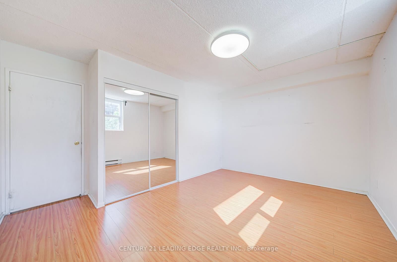 207 Galloway Road, Unit 601 thumbnail 36