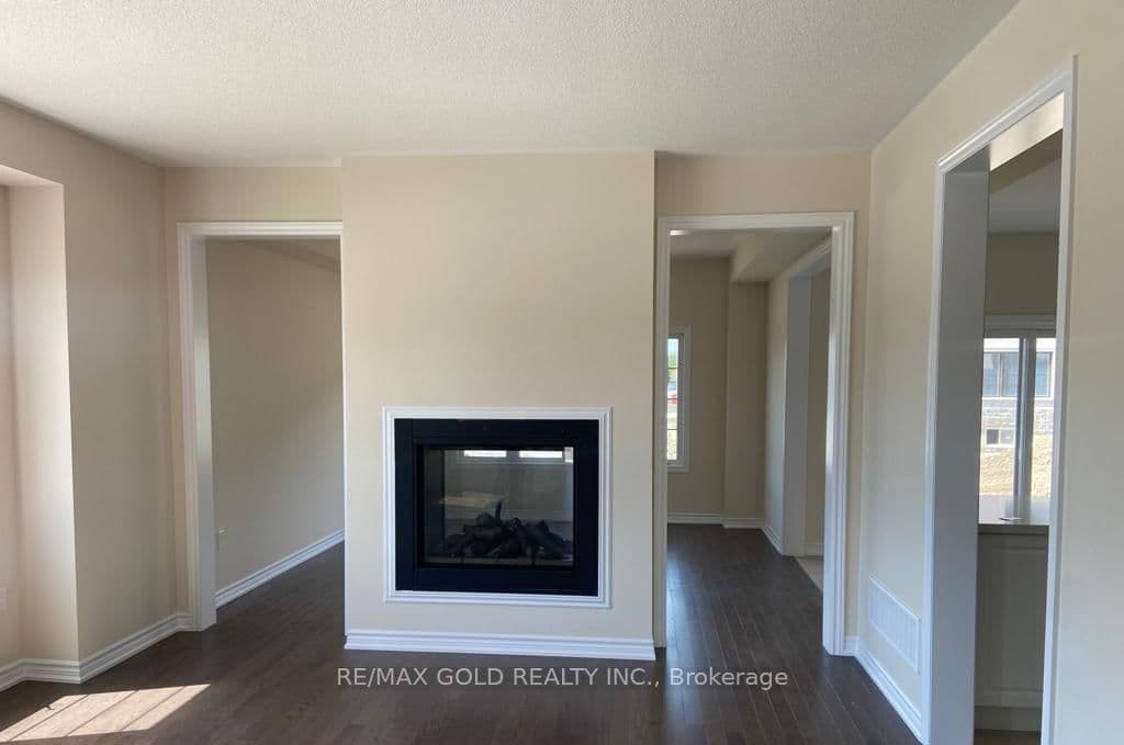 206 Ronald Guscott Street thumbnail 18