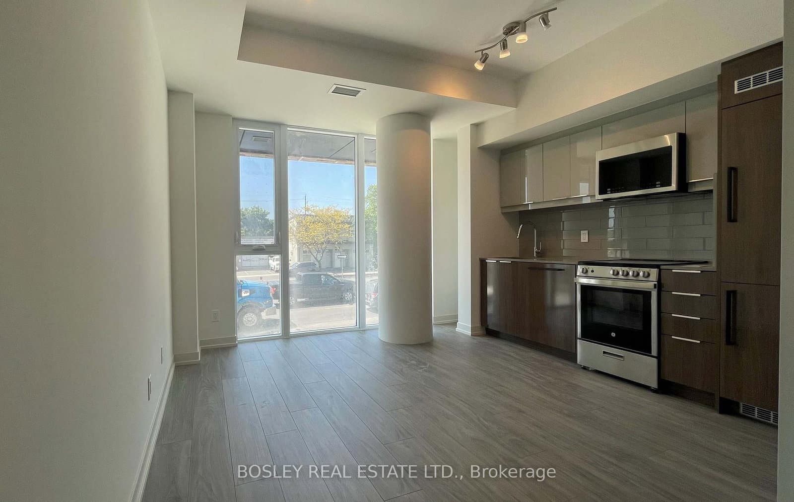 2201 Kingston Road, Unit 2211 thumbnail 4