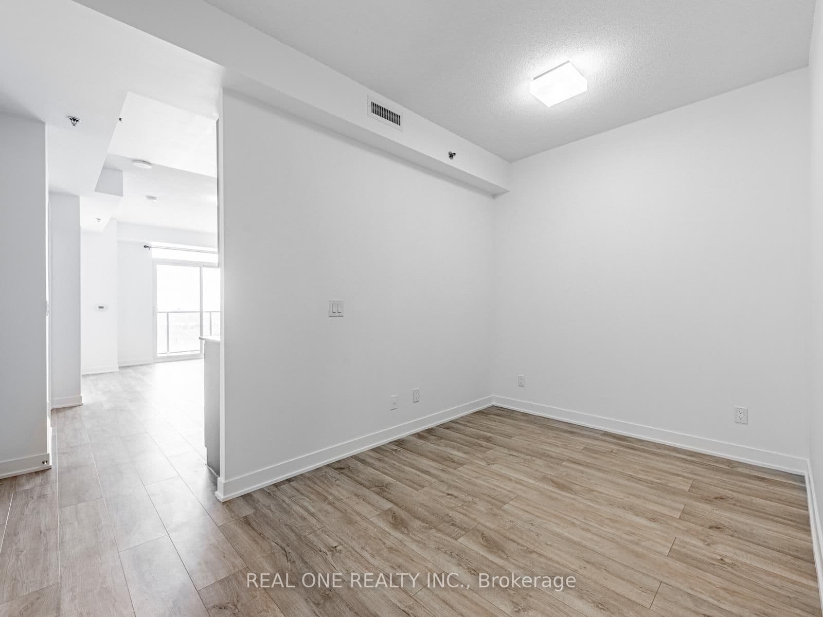 195 Bonis Avenue, Unit 2206 thumbnail 4
