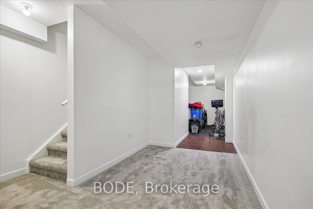 15 Huggins Drive thumbnail 88