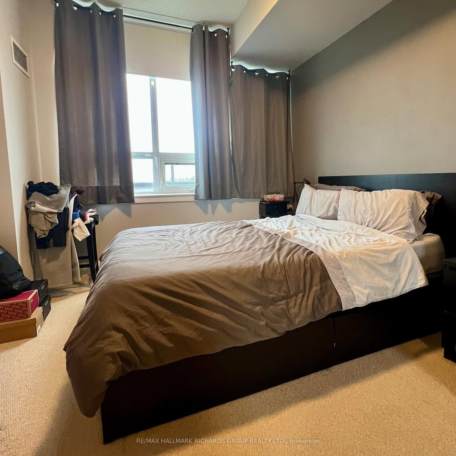 3520 Danforth Avenue, Unit PH8 thumbnail 7