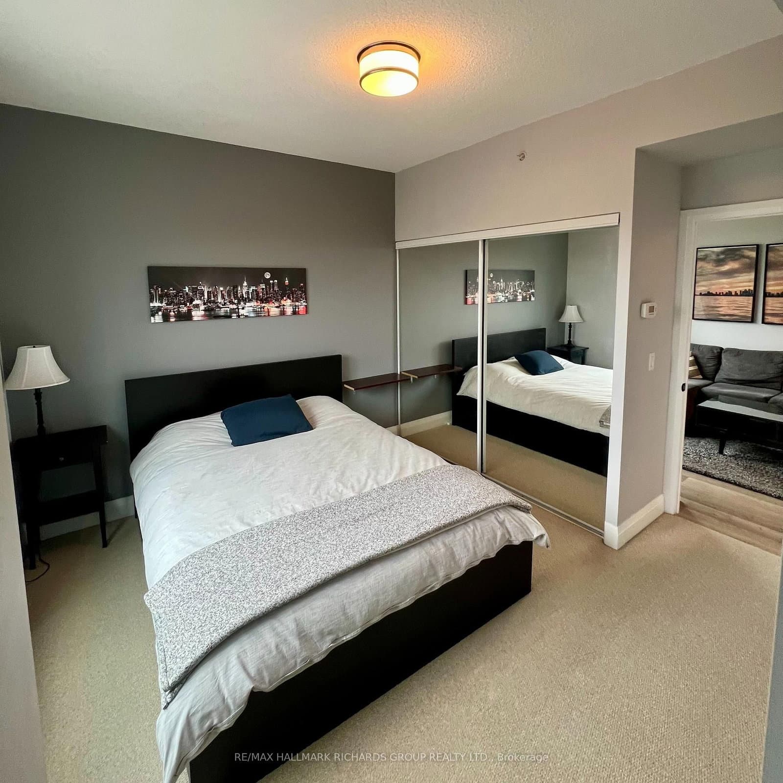 3520 Danforth Avenue, Unit PH8 thumbnail 9