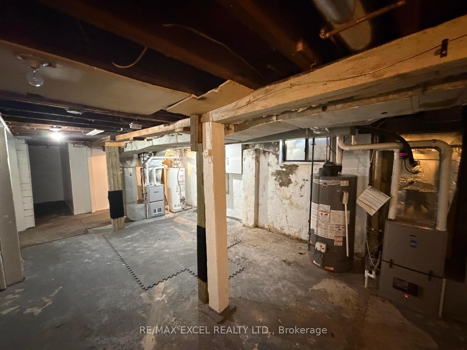 515 Warden Avenue, Unit Main Flr & Bsmt, Unit A thumbnail 11