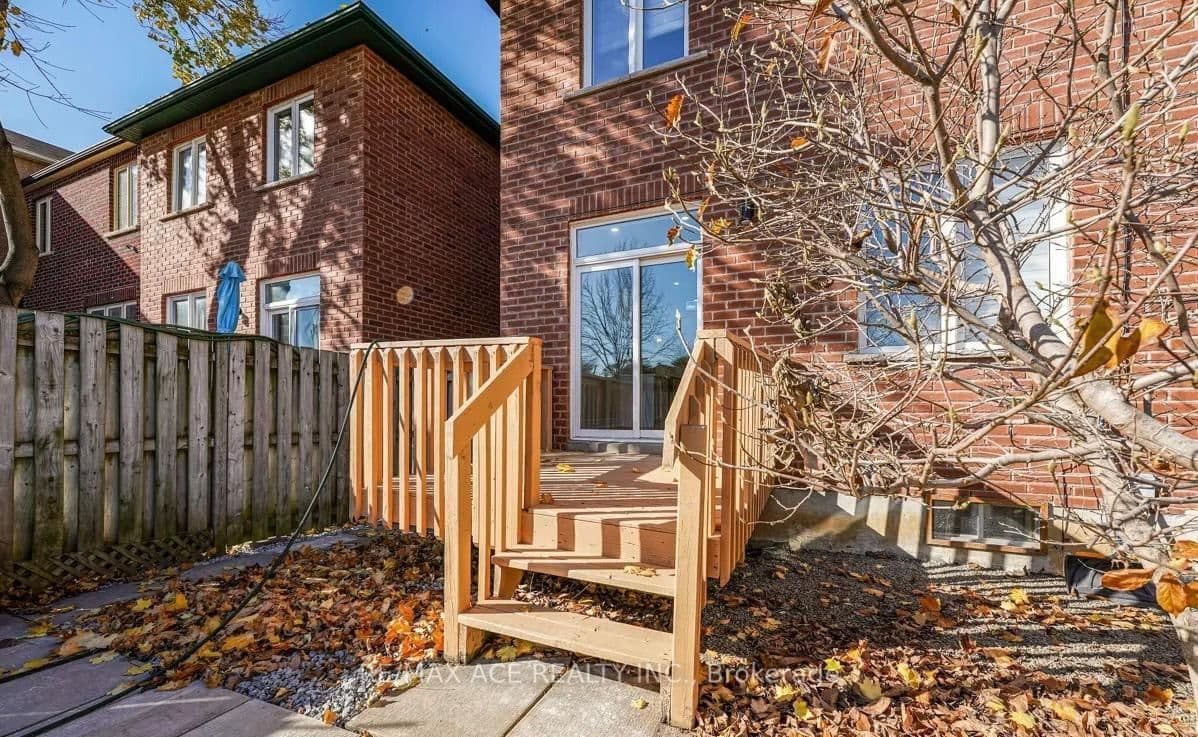 203 Raleigh Avenue thumbnail 28