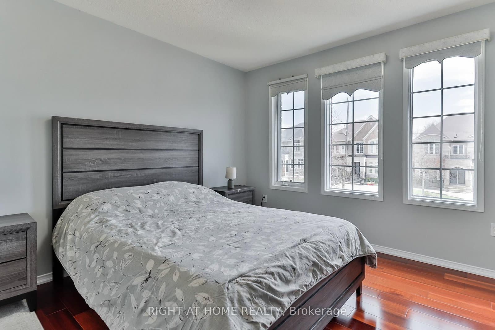 1856 Woodview Avenue thumbnail 35