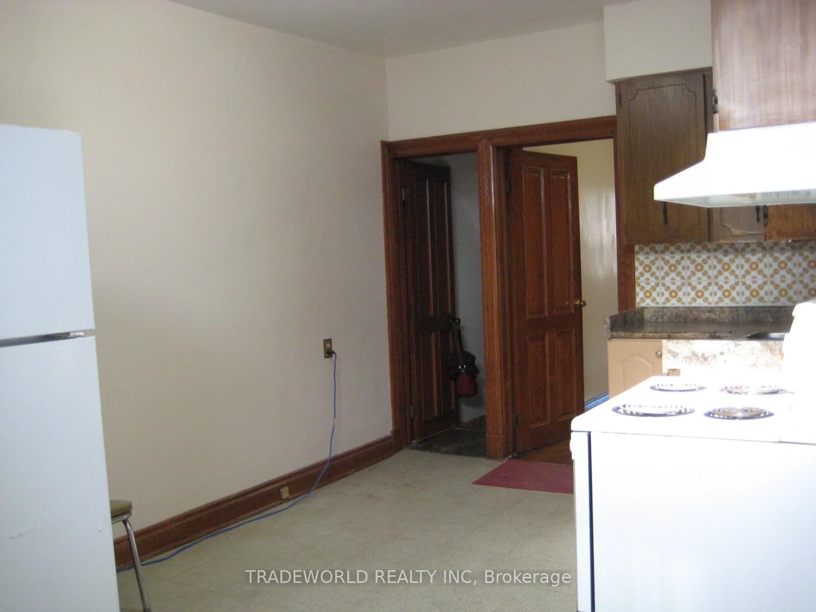 759 Gerrard Street E, Unit Main Fl thumbnail 3