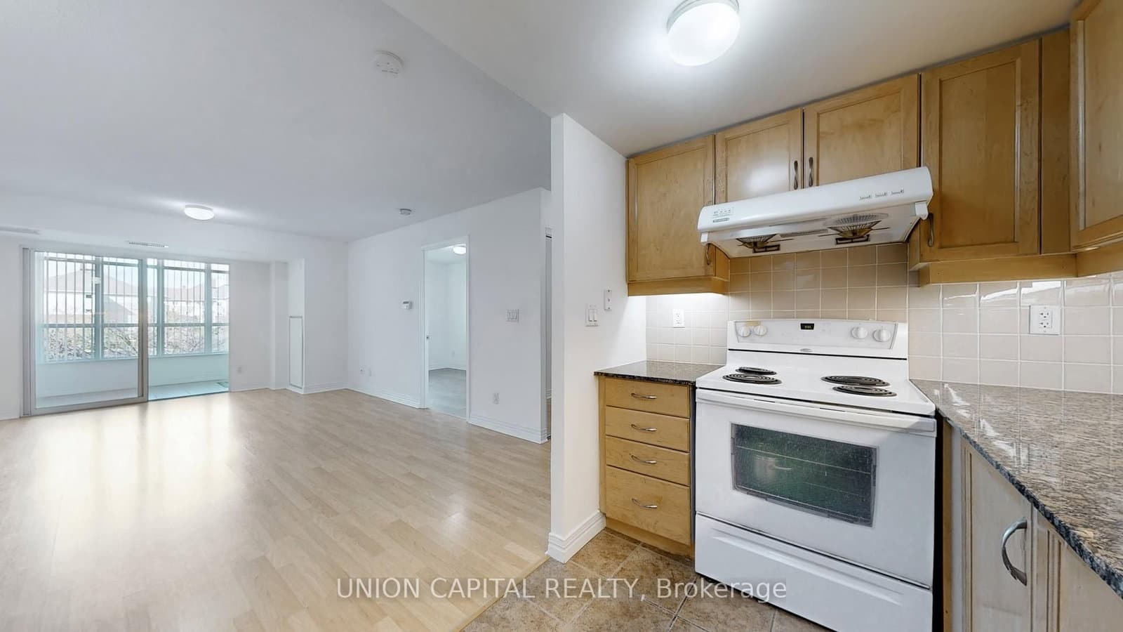 90 Scottfield Drive, Unit 219 thumbnail 13