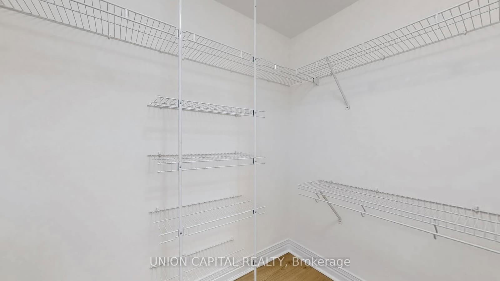 90 Scottfield Drive, Unit 219 thumbnail 17