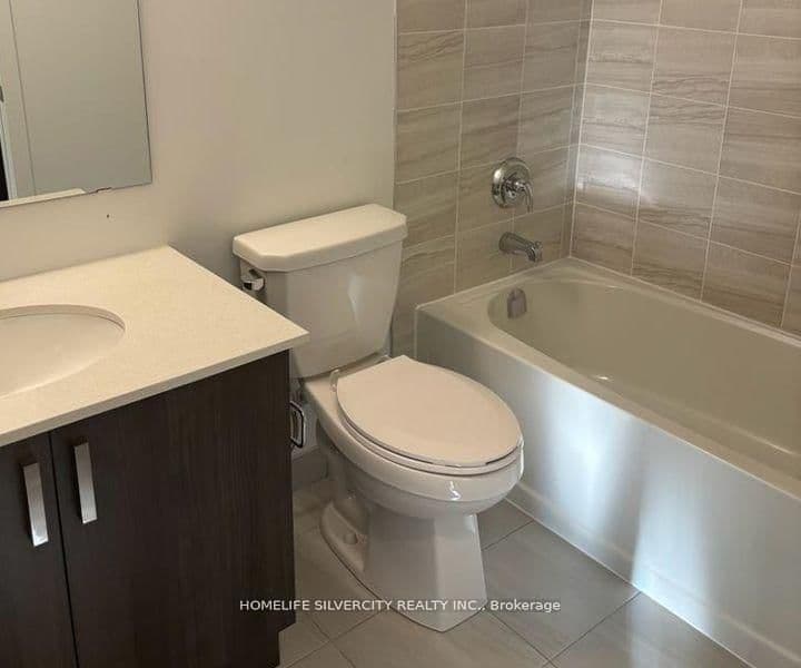 1455 Celebration Drive, Unit 607 thumbnail 5