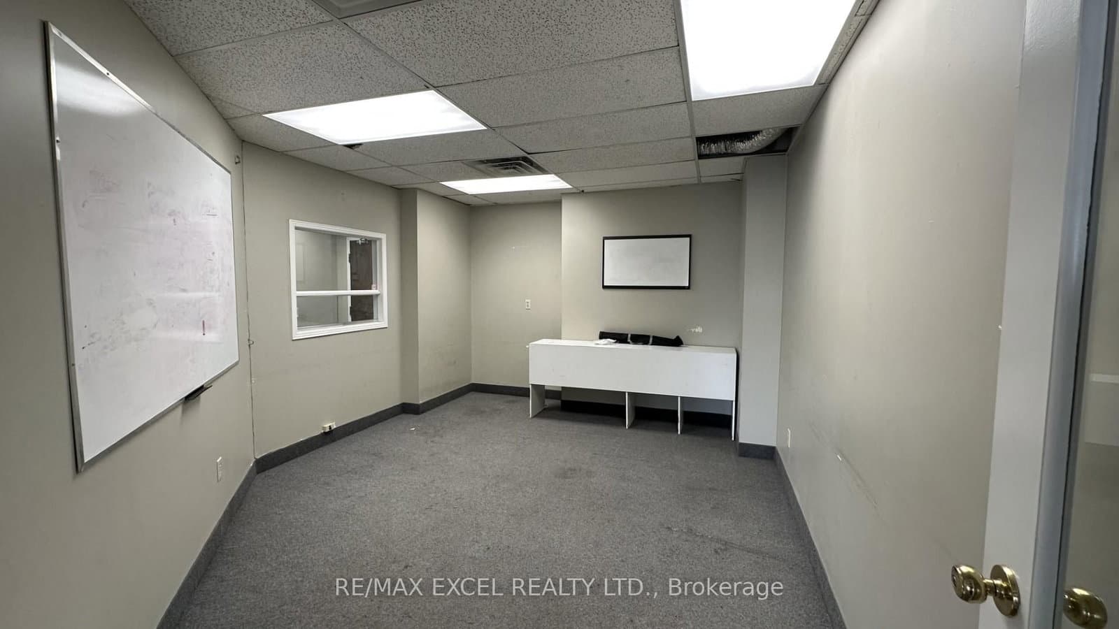 2425 Eglinton Avenue E, Unit 209 thumbnail 4