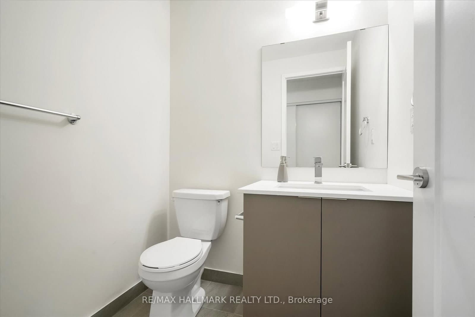 1350 Kingston Road, Unit TH9 thumbnail 27