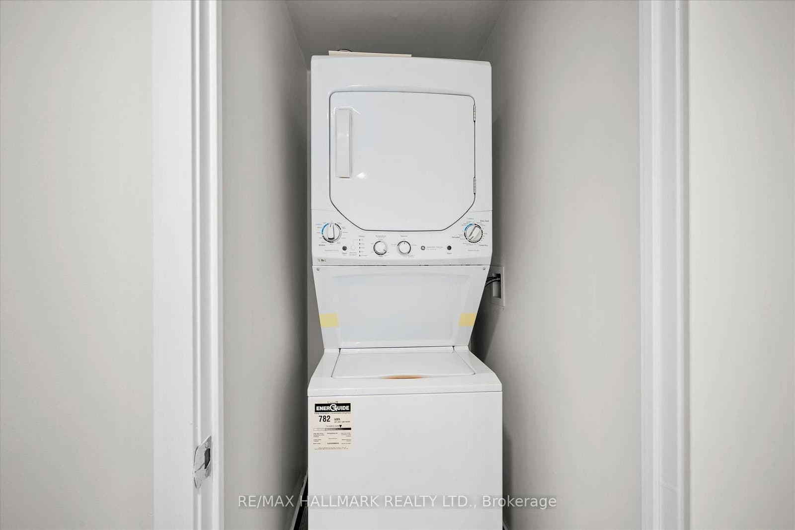 1350 Kingston Road, Unit TH9 thumbnail 39