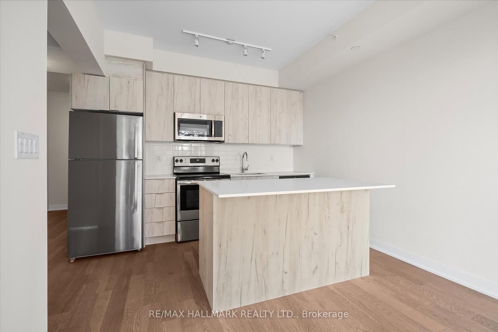 1350 Kingston Road, Unit 409 thumbnail 17