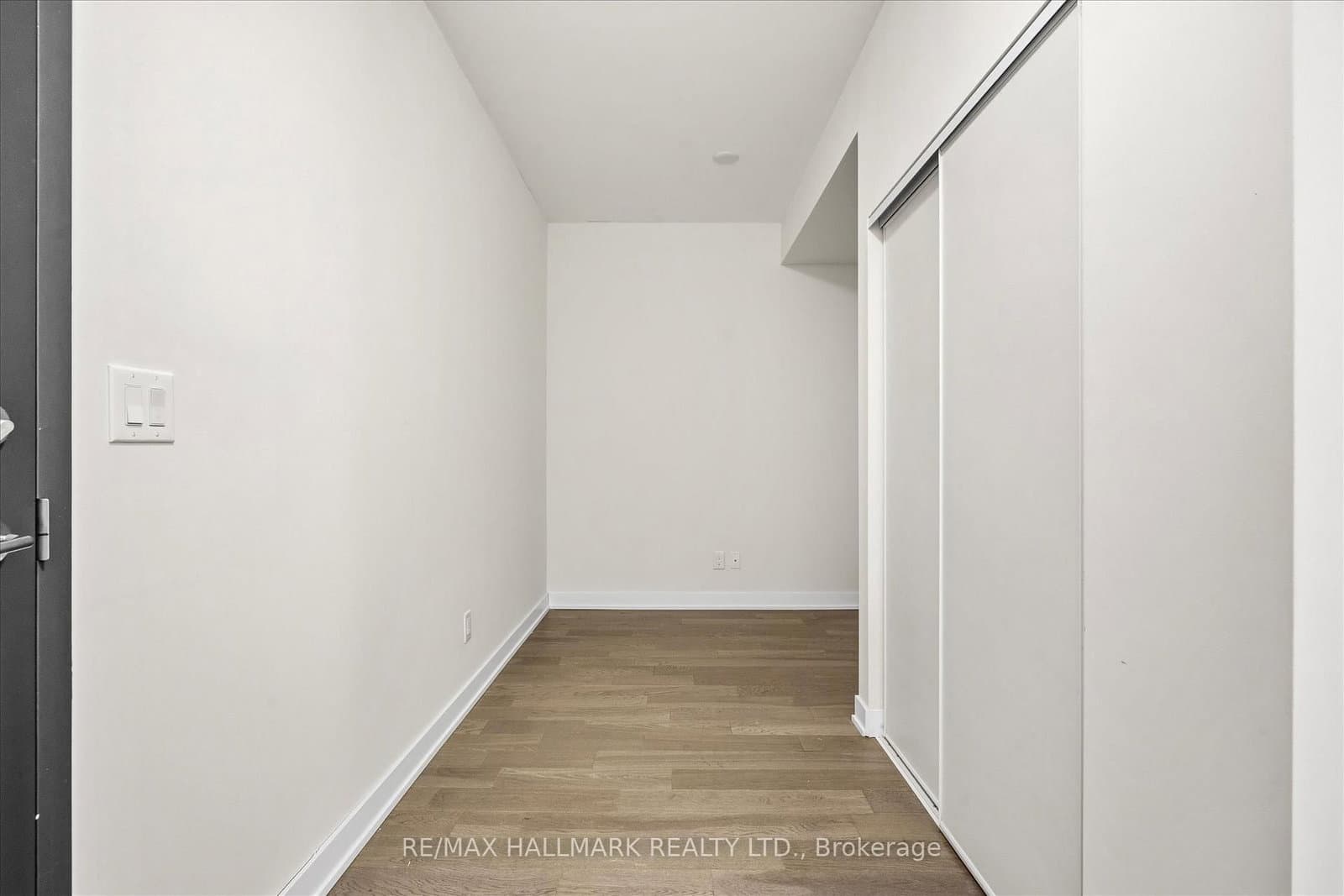 1350 Kingston Road, Unit 409 thumbnail 8