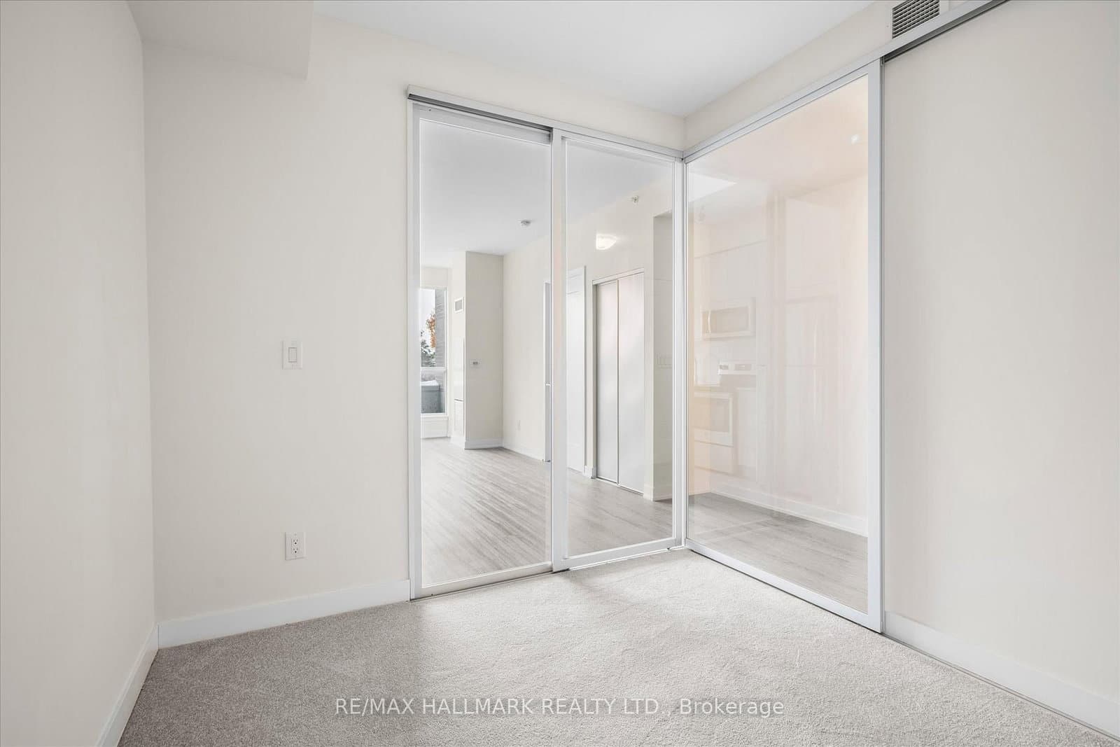 1350 Kingston Road, Unit 215 thumbnail 21