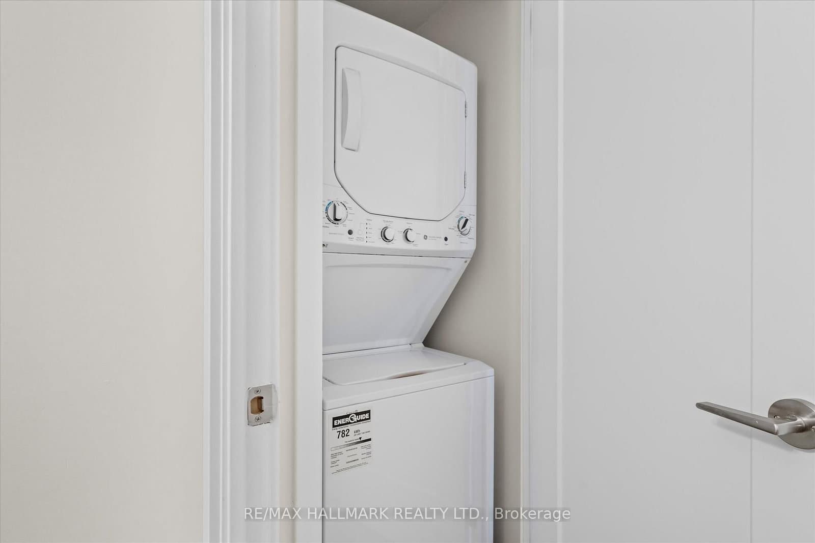 1350 Kingston Road, Unit 215 thumbnail 24