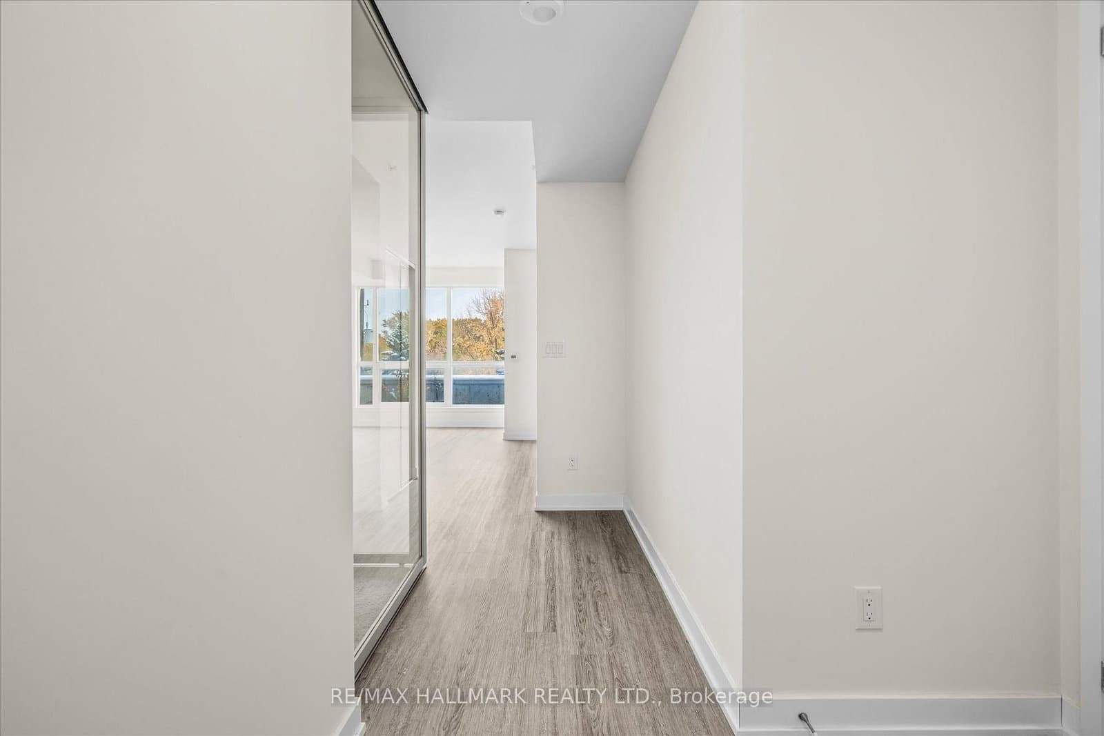 1350 Kingston Road, Unit 215 thumbnail 8