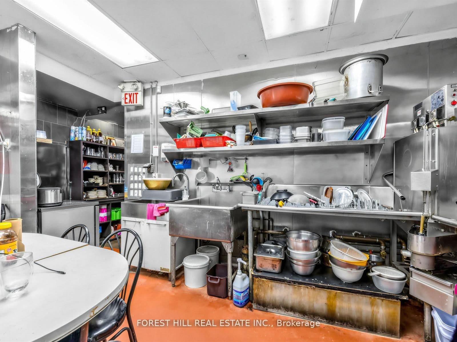 348 Broadview Avenue thumbnail 22