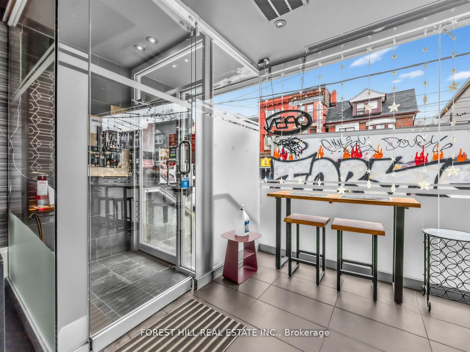 348 Broadview Avenue thumbnail 6