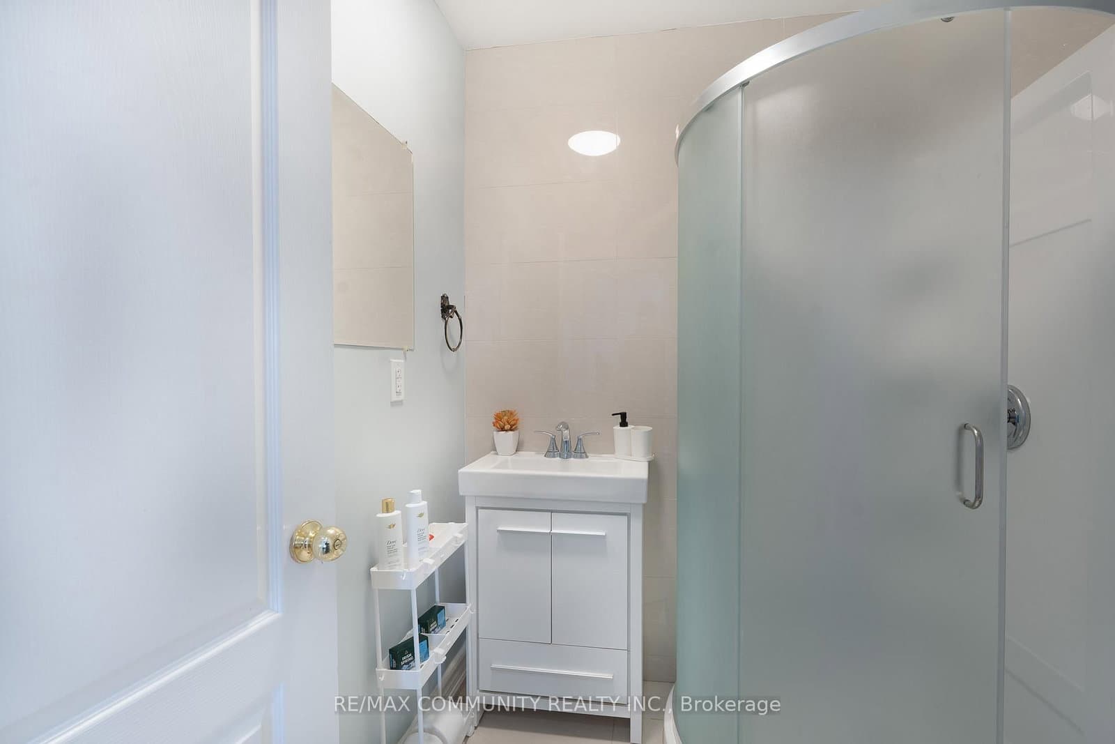 33 Windsor Avenue thumbnail 13