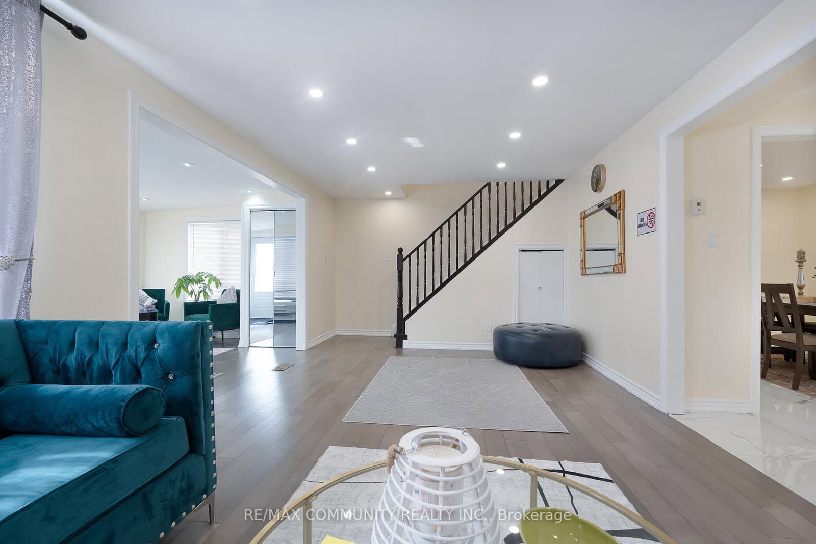33 Windsor Avenue thumbnail 25