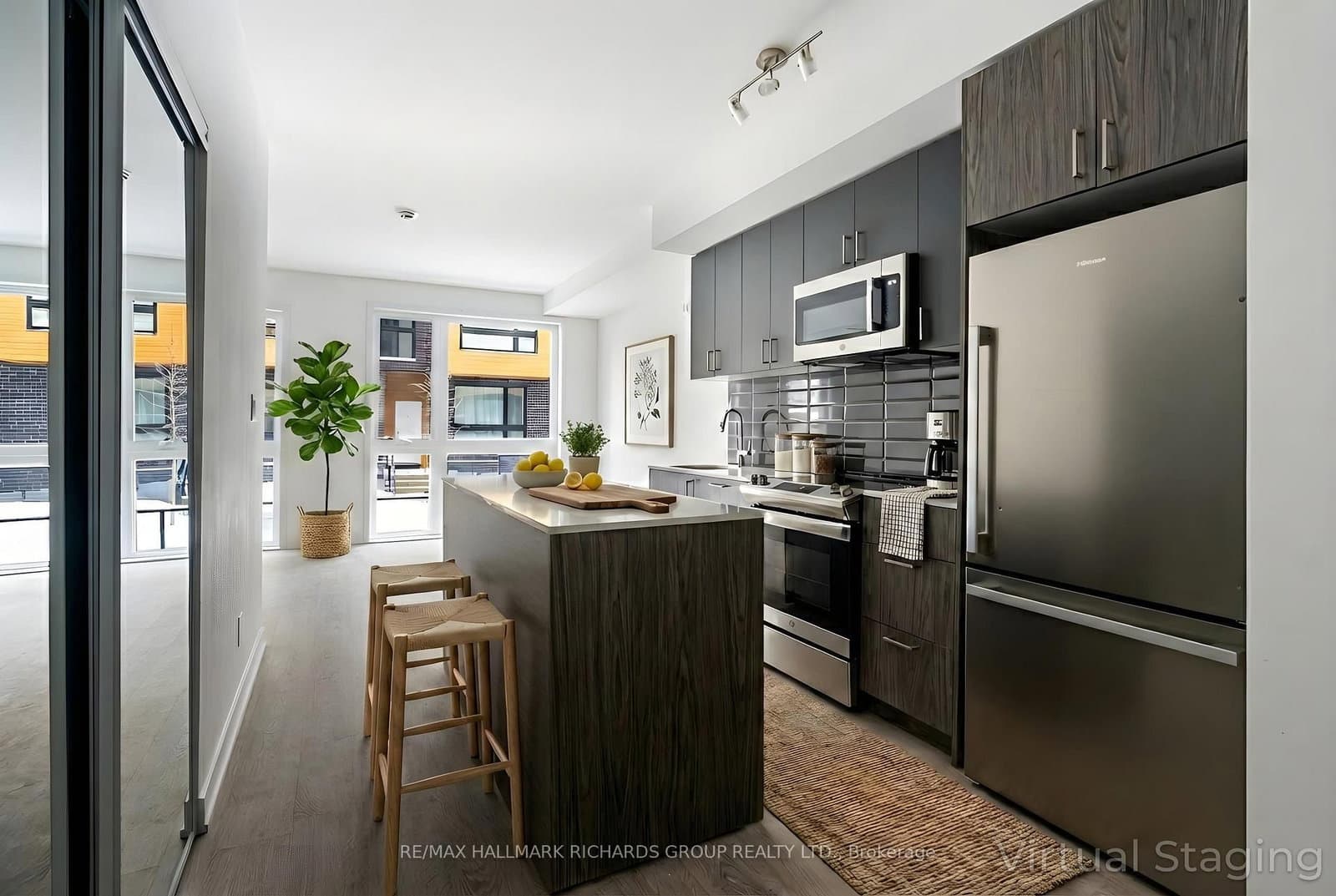 35 Birchcliff Avenue, Unit 23 thumbnail 4