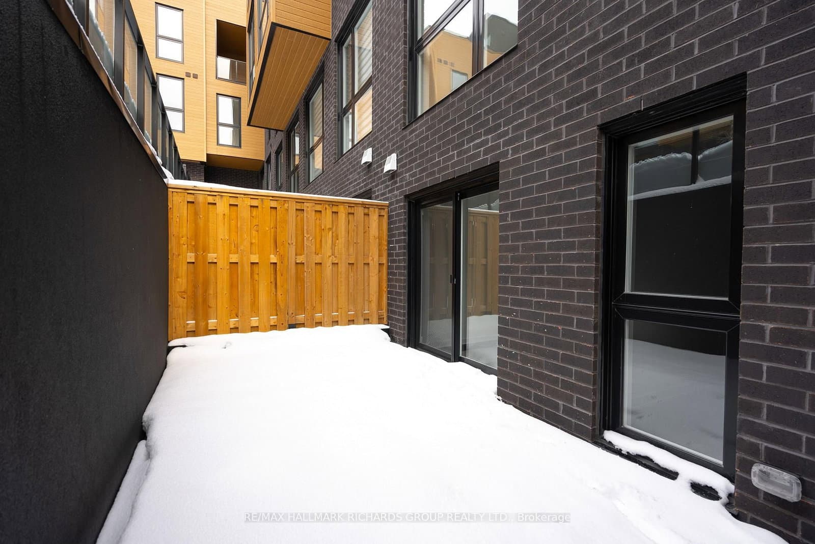 35 Birchcliff Avenue, Unit 23 thumbnail 6