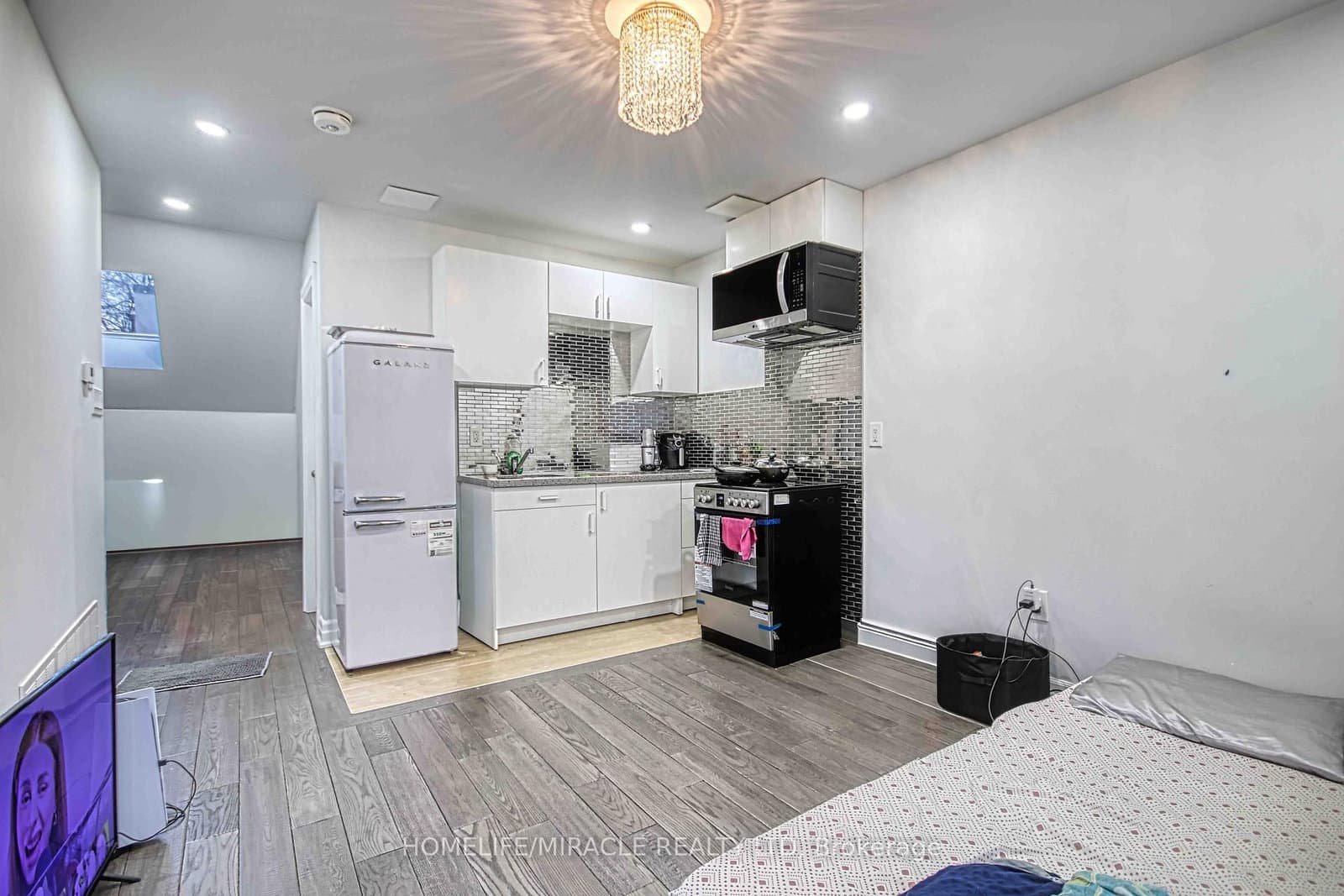 471 Jones Avenue thumbnail 27