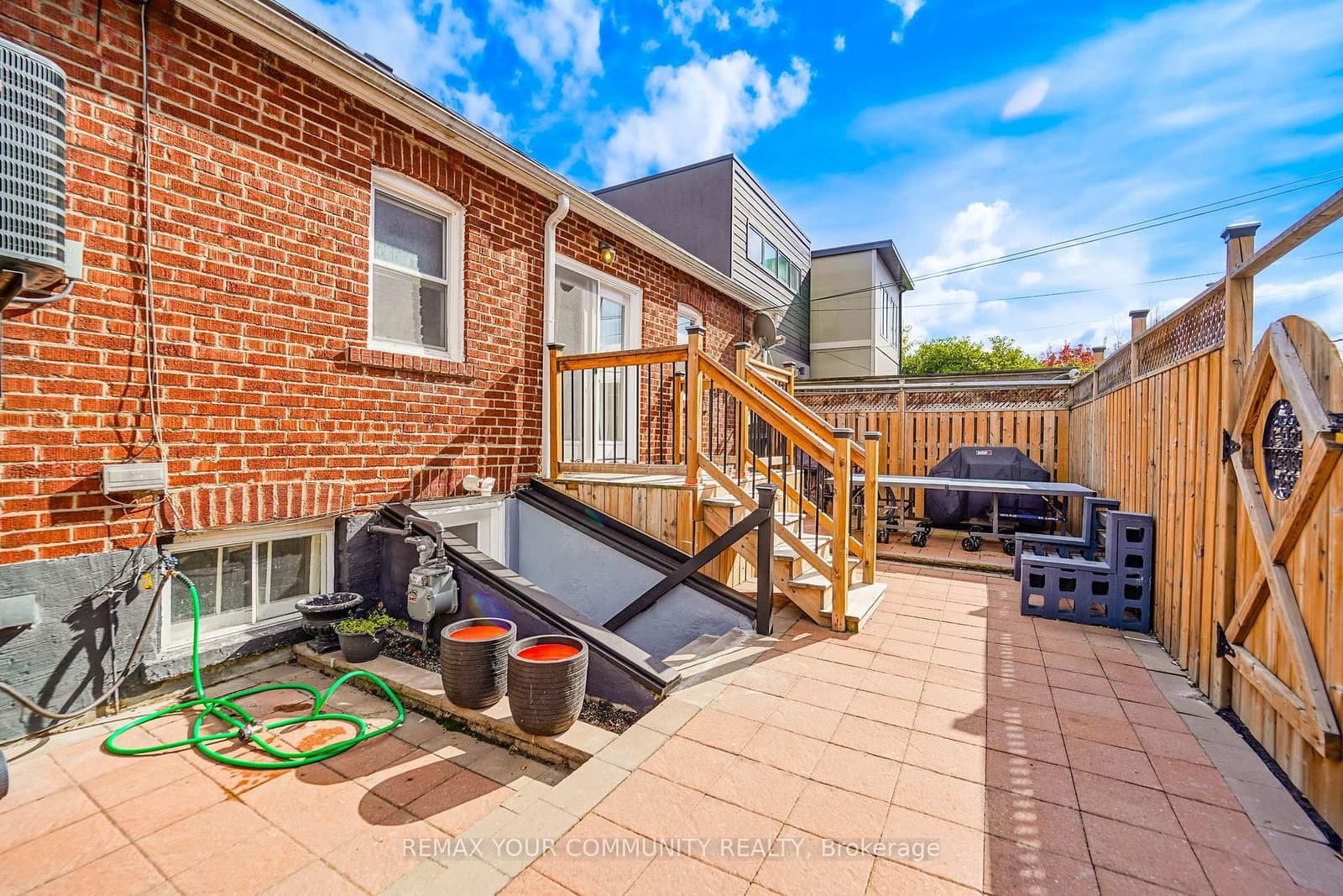 86 Lesmount Avenue, Unit Lower Room 2 thumbnail 16